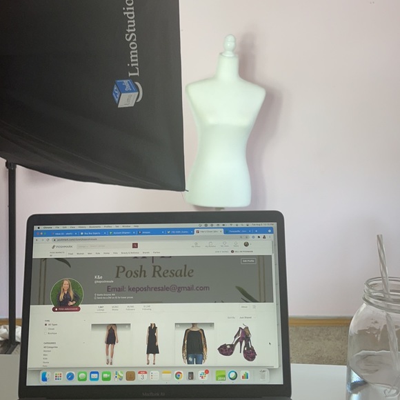 Meet your Posher, Alex - Picture 7 of 9